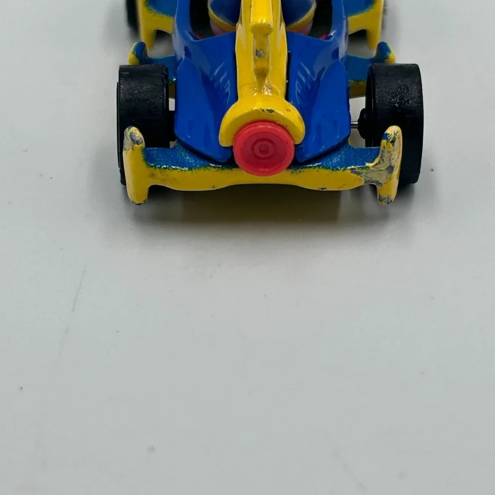Nintendo‎ Mario Kart Toad Hot Wheels Diecast Kart Loose